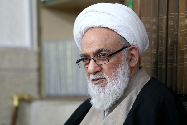 آیتالله گرامی آیتالله گرامی