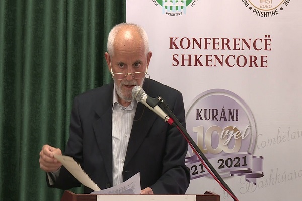 دکتر فتح مهدیو، نخستین مترجم قرآن به زبان آلبانیایی دکتر فتح مهدیو، نخستین مترجم قرآن به زبان آلبانیایی