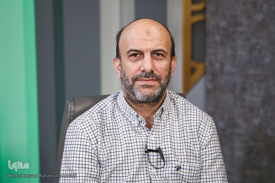 احمدرضا اخوت