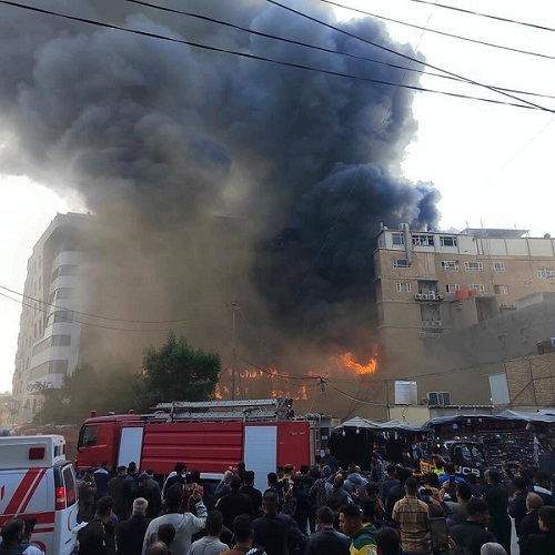 آتش‌سوزی مهیب در مرکز شهر کربلا + فيلم و عكس