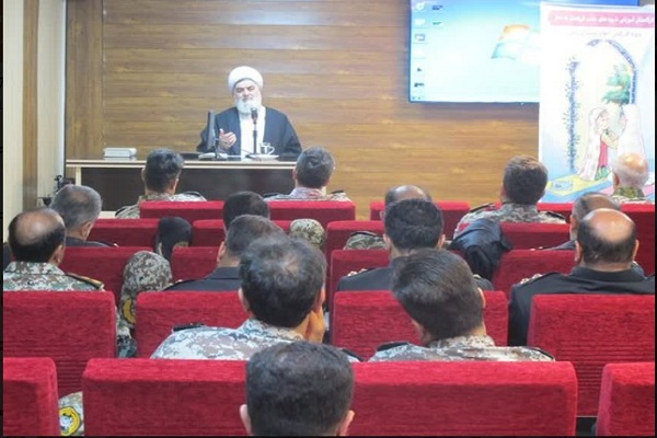 کارگاه آموزشی شیوه‌های جذب فرزندان به نماز