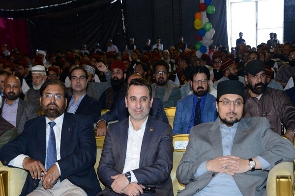 تقدیر خانه فرهنگ ایران از حافظان ممتاز قرآن در پاکستان/آماده تقدیر خانه فرهنگ ایران از حافظان ممتاز قرآن در پاکستان/آماده