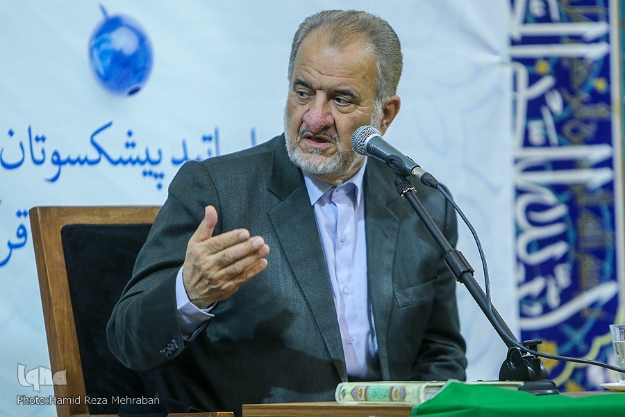 توصیههای قرآنی پیامبر و اهل بیت(ع) برای سعادت و حسن عاقبت جوانان امروز توصیههای قرآنی پیامبر و اهل بیت(ع) برای سعادت و حسن عاقبت جوانان امروز