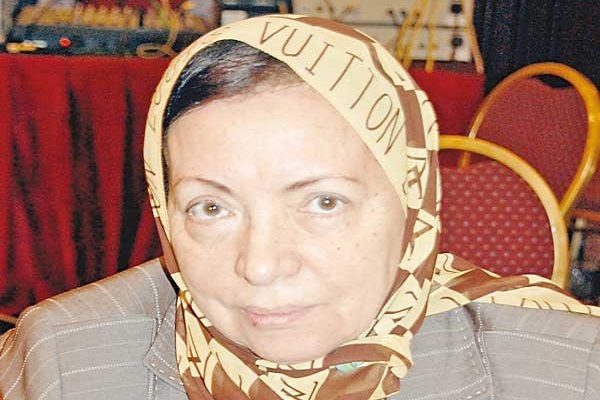 فوزیه العشماوی، استاد ادبیات عربی و تمدن اسلامی دانشگاه ژنو فوزیه العشماوی، استاد ادبیات عربی و تمدن اسلامی دانشگاه ژنو