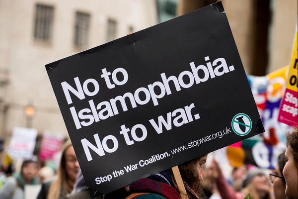 چرا فرانسه، آلمان و بریتانیا با جوامع مسلمان متفاوت رفتار میکنند؟ چرا فرانسه، آلمان و بریتانیا با جوامع مسلمان متفاوت رفتار میکنند؟