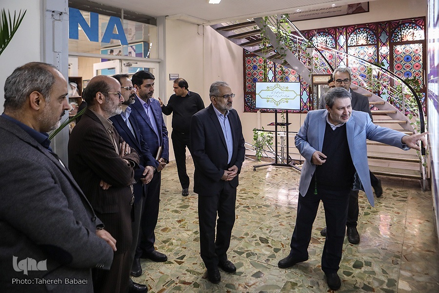 معاون امور مجلس رئیس جمهور از ایکنا بازدید کرد معاون امور مجلس رئیس جمهور از ایکنا بازدید کرد