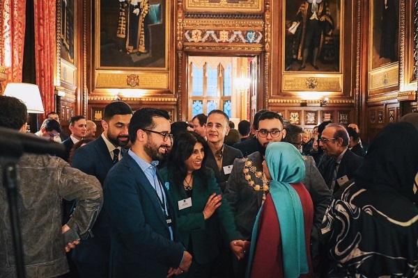 ضیافت افطار در مجلس عوام انگلیس+ عکس ضیافت افطار در مجلس عوام انگلیس+ عکس