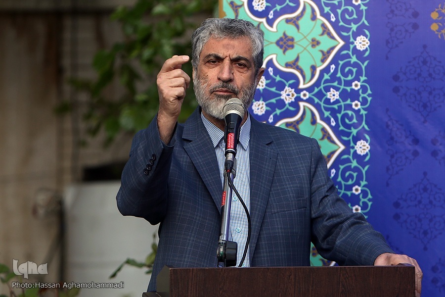 تجلیل از پیشکسوت گمنام و طرح مطالبهای جدی در نهمین دیدار نوروزی جامعه قرآنی تجلیل از پیشکسوت گمنام و طرح مطالبهای جدی در نهمین دیدار نوروزی جامعه قرآنی