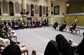 دیدار شاعران و اساتید ادبیات فارسی با رهبر انقلاب