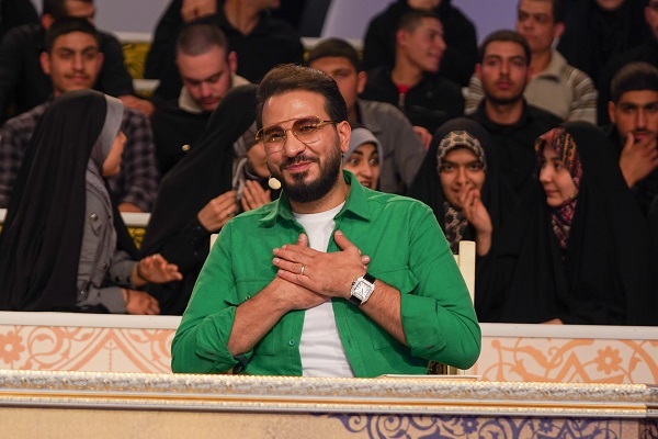 حامد شاکرنژاد قاری بین المللی و داور برنامه محفل حامد شاکرنژاد قاری بین المللی و داور برنامه محفل