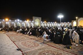 عکس | شب نوزدهم ماه رمضان در مسجد امام کرمان