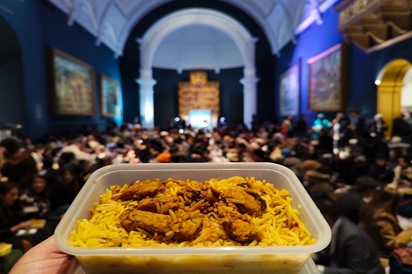 موزه ویکتوریا و آلبرت؛ میزبان افطار عمومی موزه ویکتوریا و آلبرت؛ میزبان افطار عمومی