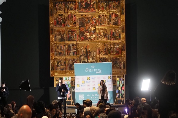 موزه ویکتوریا و آلبرت؛ میزبان افطار عمومی موزه ویکتوریا و آلبرت؛ میزبان افطار عمومی