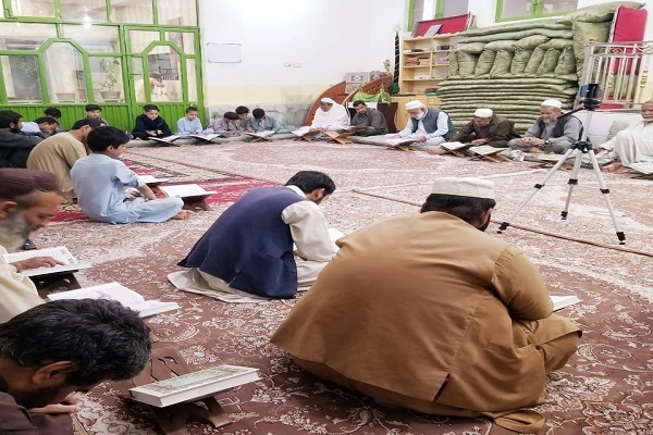 ختم قرآن کریم در قندهار