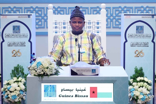 رقابت 6 شرکتکننده در سومین روز مسابقات بینالمللی قرآن جایزه دبی رقابت 6 شرکتکننده در سومین روز مسابقات بینالمللی قرآن جایزه دبی