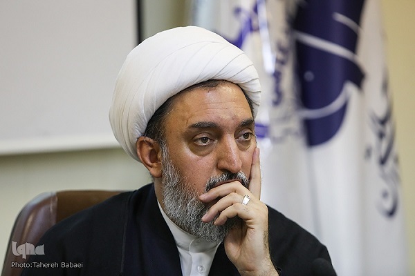 12 حاج ابوالقاسم/ اهمیت بازی برای کودکان و لزوم توجه والدین به خطرات احتمالی