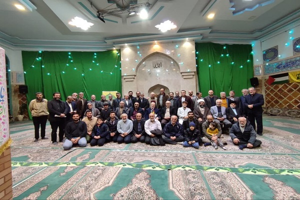 تشکیل جلسه هفتگی آموزش قرآن در محله مجیدیه