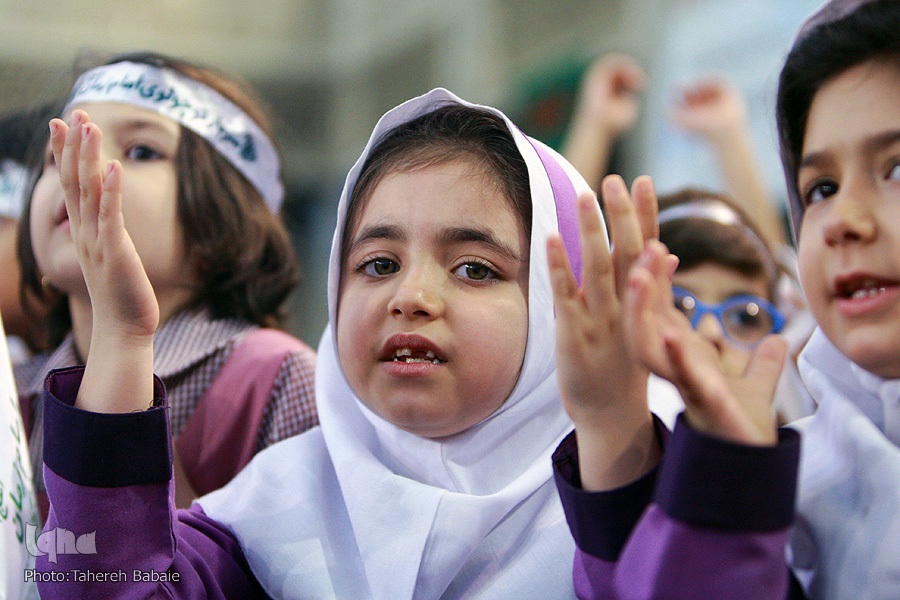 نباید تربیت دینی را به آموزش دین فرو کاست