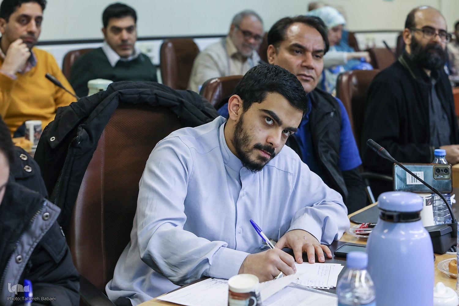 رمزگشایی از آیات دشوار قرآن در پرتو تحلیل ریشه‌های ثلاثی به ثنائی + فیلم