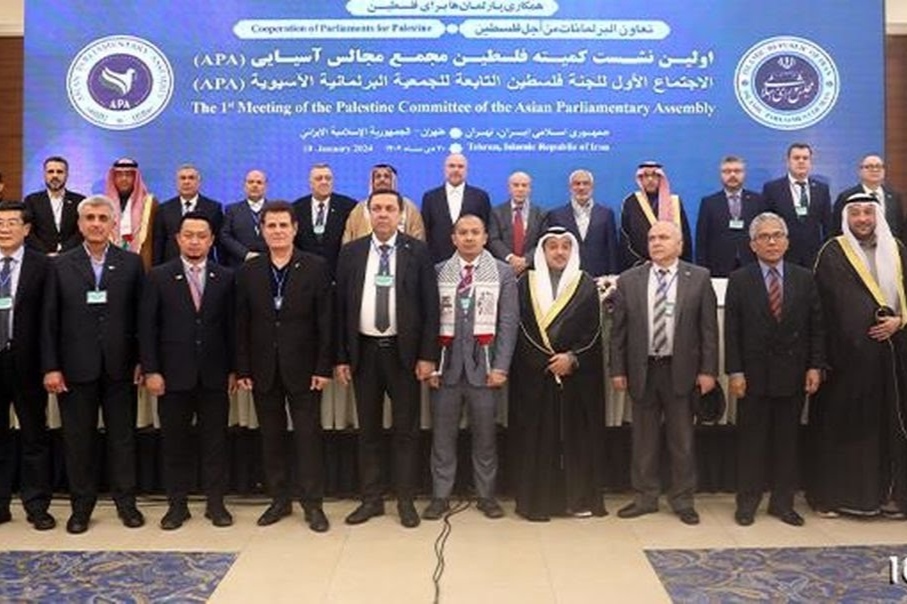 تأکید بر بازگشت مردم فلسطین به وطن تأکید بر بازگشت مردم فلسطین به وطن