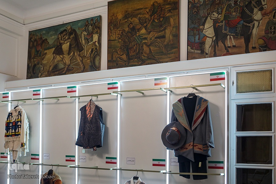 شکوه پوشاک ایرانیان از گذشته تاکنون اینبار در جشنواره مد لباس فجر