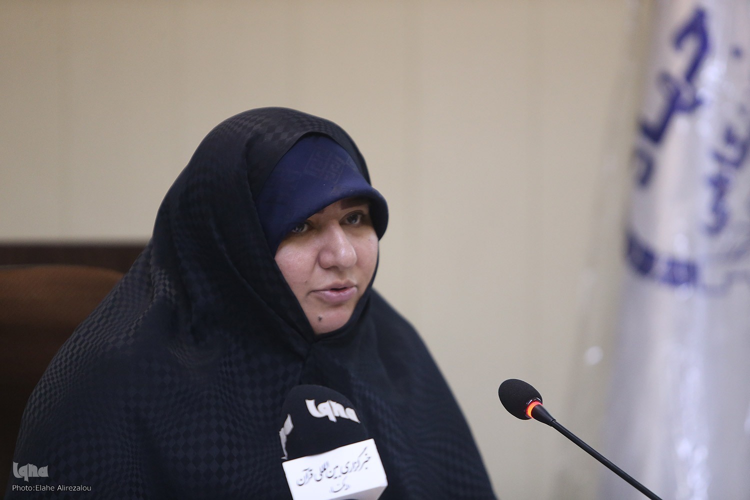 حامیان حجاب کم نیستند اما پراکنده هستند؛ باید متحد شویم