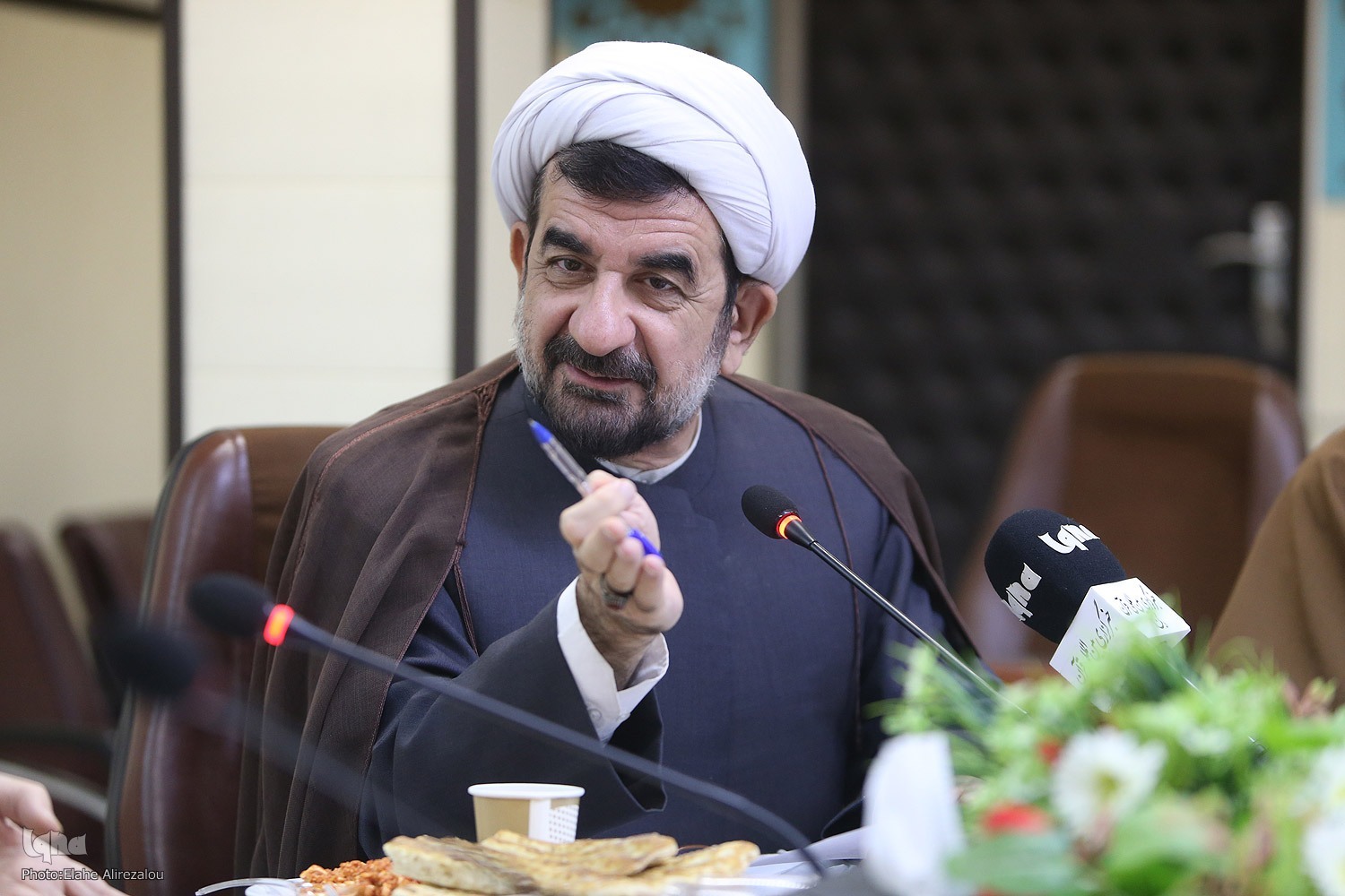 حامیان حجاب کم نیستند اما پراکنده هستند؛ باید متحد شویم