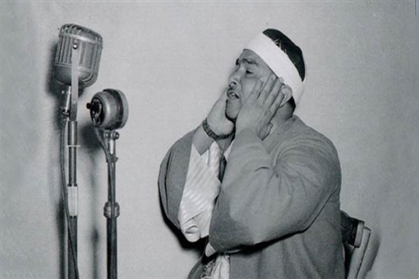 مصطفی اسماعیل؛ قاری افسانهای و حنجرهطلایی مصر + فیلم مصطفی اسماعیل؛ قاری افسانهای و حنجرهطلایی مصر + فیلم