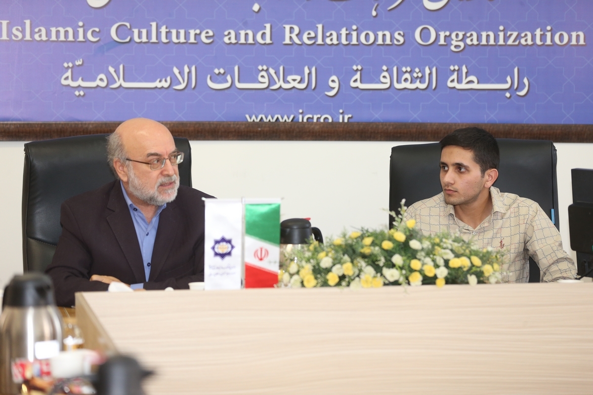 انجام وظایف دینی؛ مهمترین محور گفتمان پیروان ادیان در نگاه رهبران انقلاب انجام وظایف دینی؛ مهمترین محور گفتمان پیروان ادیان در نگاه رهبران انقلاب