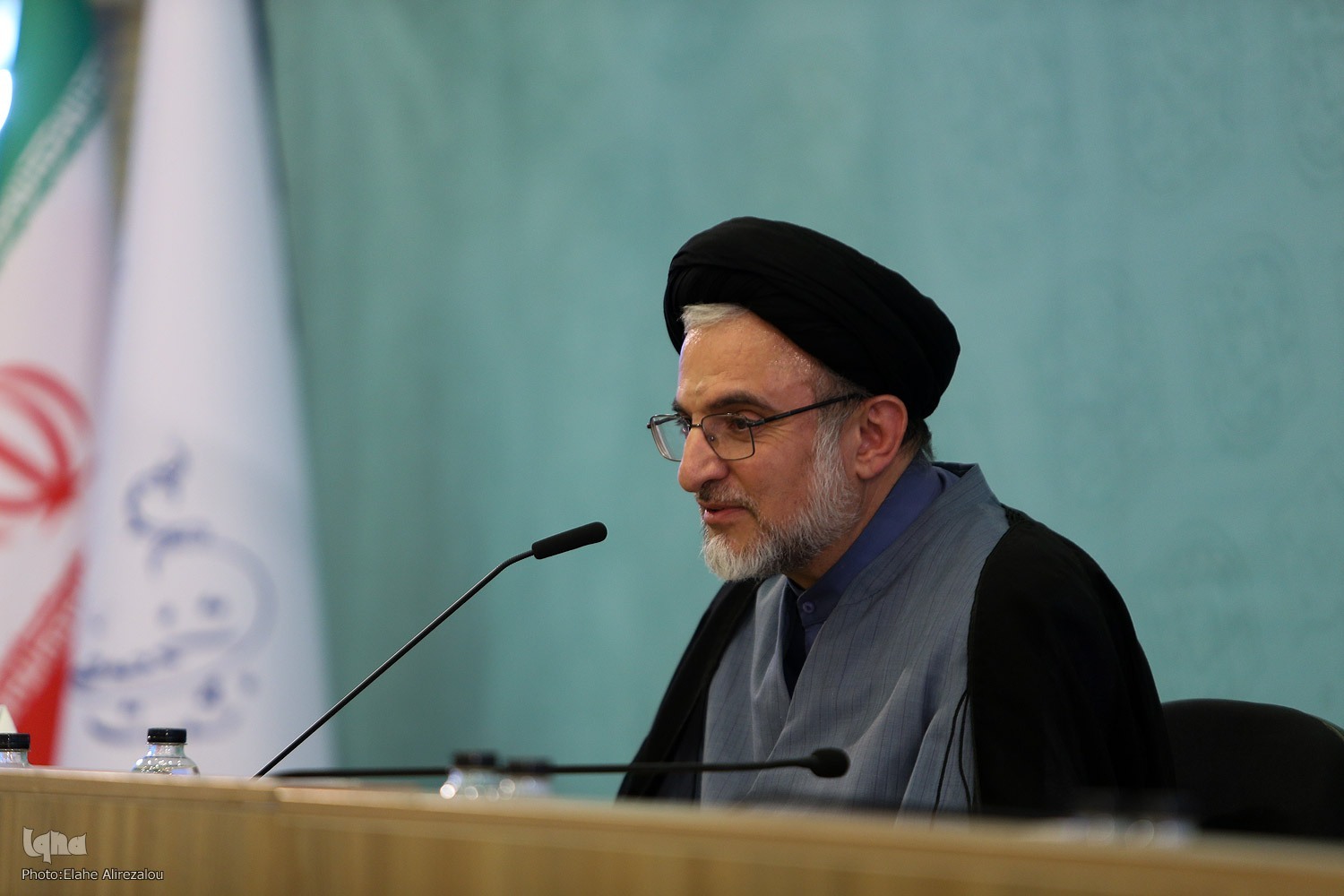 حجت‌الاسلام سیدمهدی خاموشی، رئیس سازمان اوقاف و امور خیریه