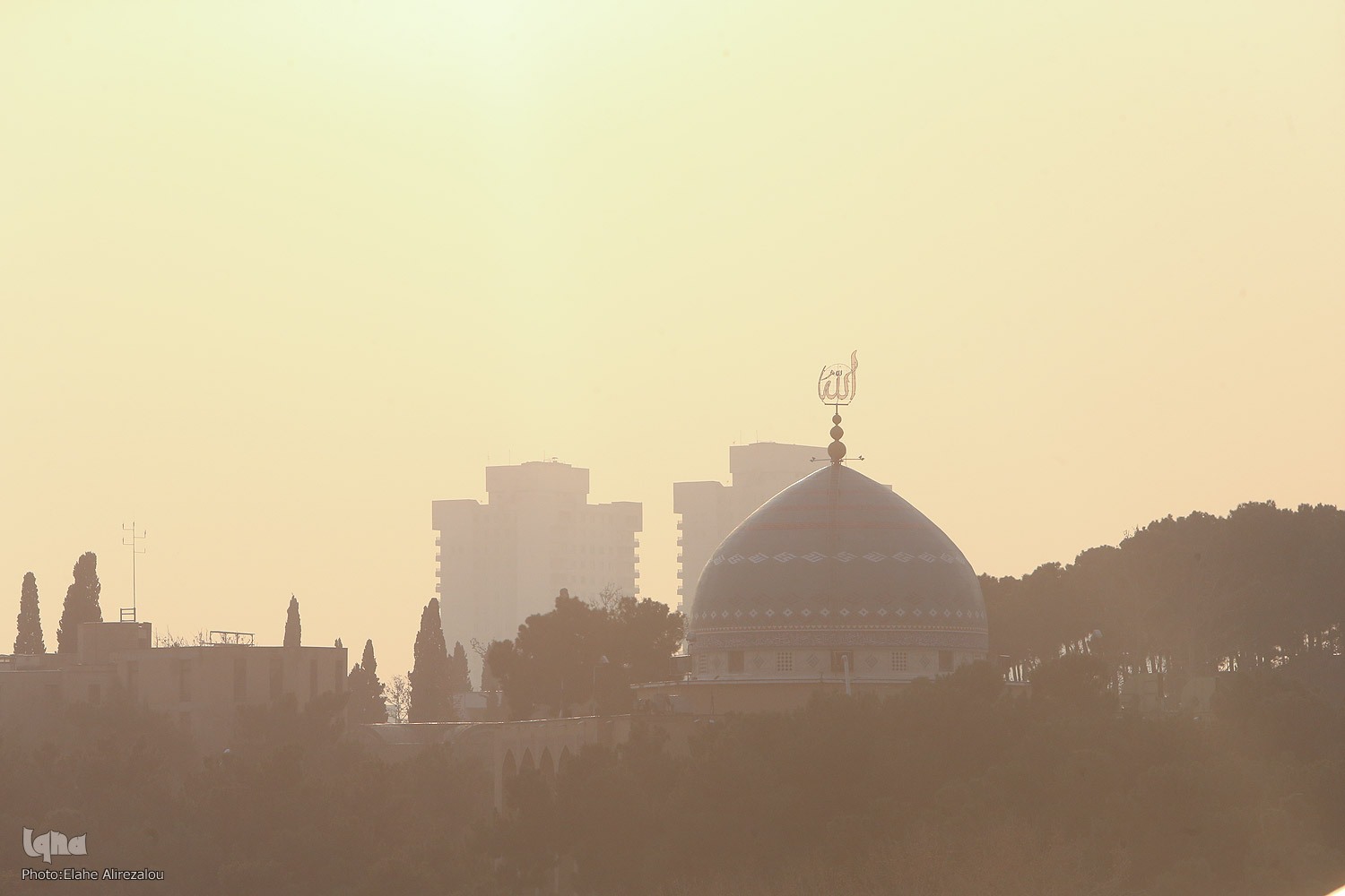 هشدار آیه 165 سوره بقره به آلوده کنندگان هوا