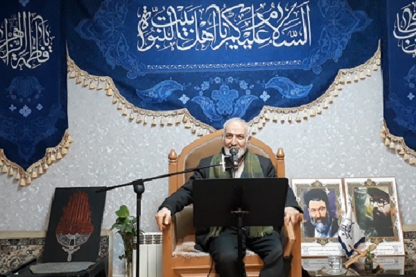 قرآن کلید رهایی از اسارت‌های دنیوی است