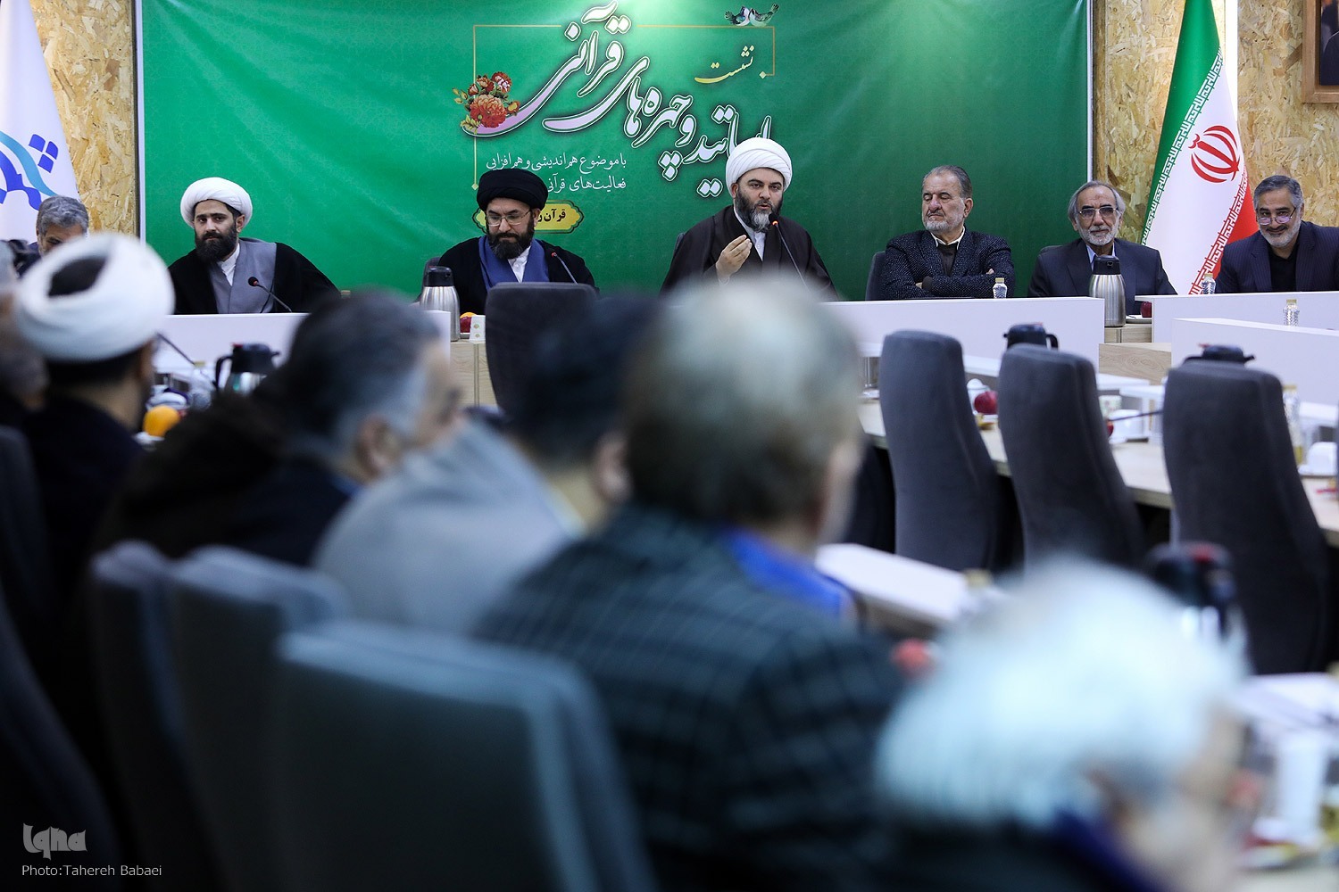 هم‌افزایی اهالی قرآن با شعار «زندگی با آیه‌ها» در ماه مبارک رمضان