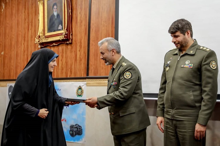 تجلیل از خبرنگاران