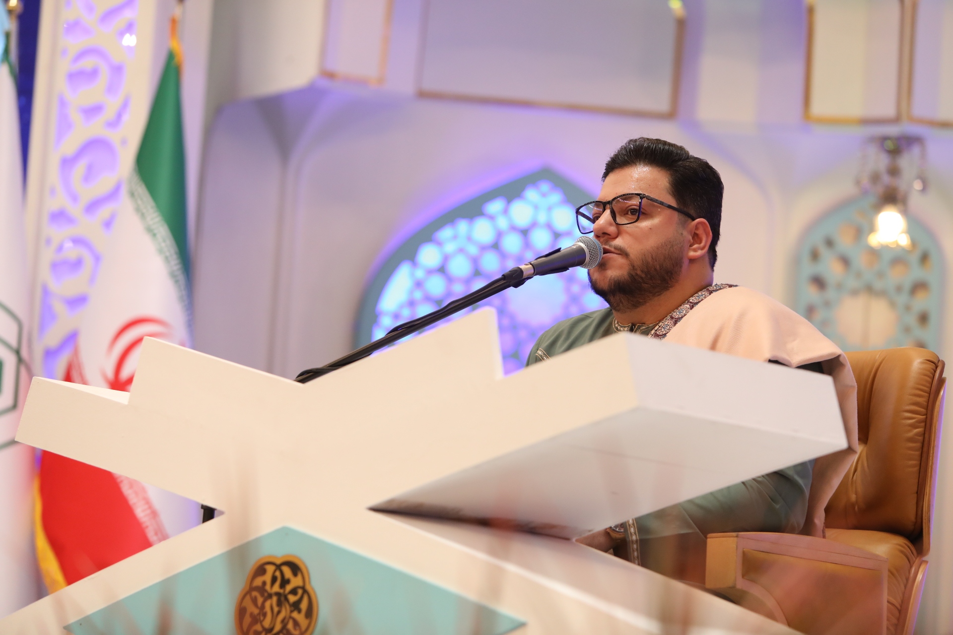 آئین افتتاحیه چهلمین مسابقات بینالمللی قرآن ایران آغاز شد آئین افتتاحیه چهلمین مسابقات بینالمللی قرآن ایران آغاز شد