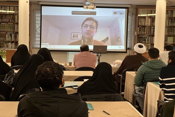 مدرسه زمستانی «مطالعات قرآنی در جهان معاصر» در هامبورگ برگزار شد مدرسه زمستانی «مطالعات قرآنی در جهان معاصر» در هامبورگ برگزار شد