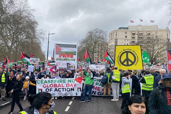 تظاهرات گسترده در لندن به مناسبت «روز جهانی همبستگی با غزه» تظاهرات گسترده در لندن به مناسبت «روز جهانی همبستگی با غزه»