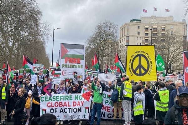 تظاهرات گسترده در لندن به مناسبت «روز جهانی همبستگی با غزه» تظاهرات گسترده در لندن به مناسبت «روز جهانی همبستگی با غزه»