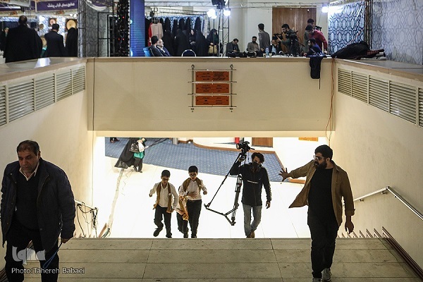 نگاهی به نمایشگاه جانبی مسابقات بینالمللی قرآن + عکس و فیلم نگاهی به نمایشگاه جانبی مسابقات بینالمللی قرآن + عکس و فیلم