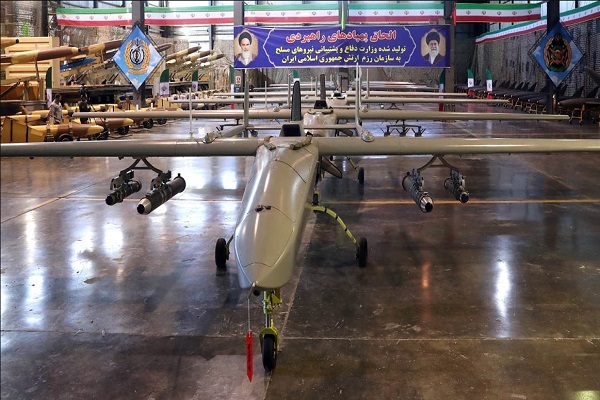 آیین الحاق انبوهی از پهپادهای راهبردی رزمی، شناسایی، انهدامی و راداری طراحی و تولید شده توسط وزارت دفاع و پشتیبانی نیروهای مسلح و همکاری ارتش آیین الحاق انبوهی از پهپادهای راهبردی رزمی، شناسایی، انهدامی و راداری طراحی و تولید شده توسط وزارت دفاع و پشتیبانی نیروهای مسلح و همکاری ارتش