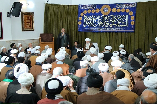 جشن میلاد امام علی(ع) در دفتر آیت‌الله العظمی نوری همدانی برگزارشد