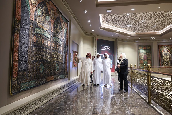 برگزاری مراسم اختتامیه برنامه تجلیل از «حافظ قرآن کریم» در امارات برگزاری مراسم اختتامیه برنامه تجلیل از «حافظ قرآن کریم» در امارات