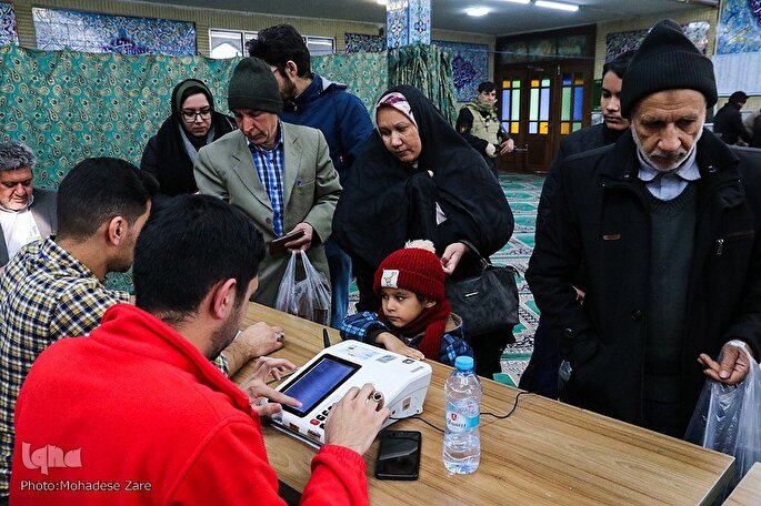 مشارکت ۴۰ درصدی مردم مشهد در انتخابات