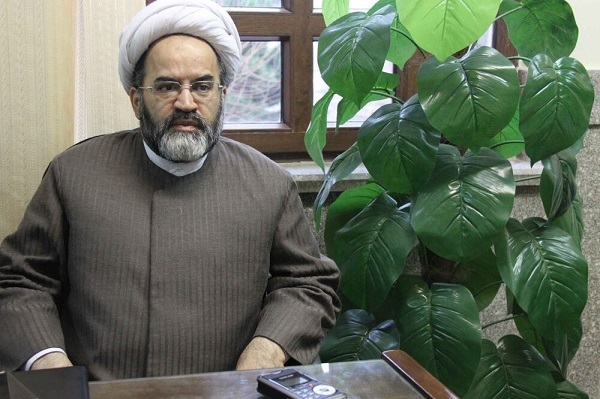 جلوه اخلاق در زندگی آیت‌الله امامی کاشانی؛ از رسیدگی به معلولان تا پرهیز از تندروی سیاسی