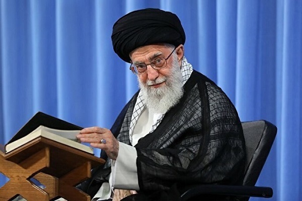 رهبر انقلاب اسلامی