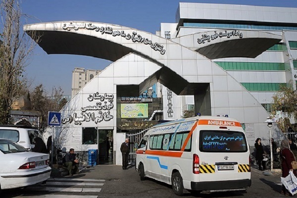 جزء‌خوانی قرآن بیمارستان خاتم‌الأنبیاء در ایام ماه رمضان
