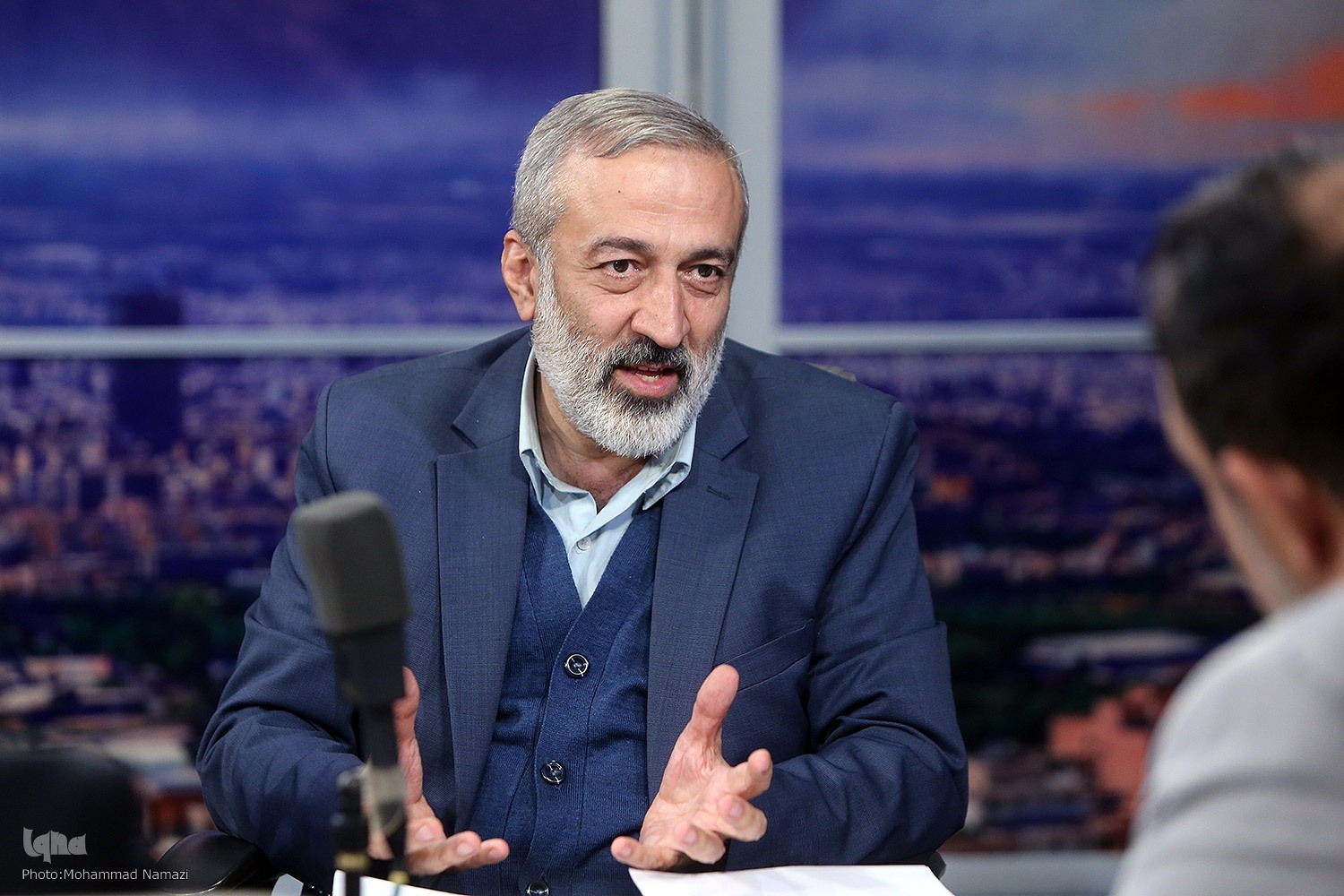 مهمترین اشکالات کتاب «قرآن، هرمنوتیک و باطن در تشیع نخستین» چیست؟ مهمترین اشکالات کتاب «قرآن، هرمنوتیک و باطن در تشیع نخستین» چیست؟