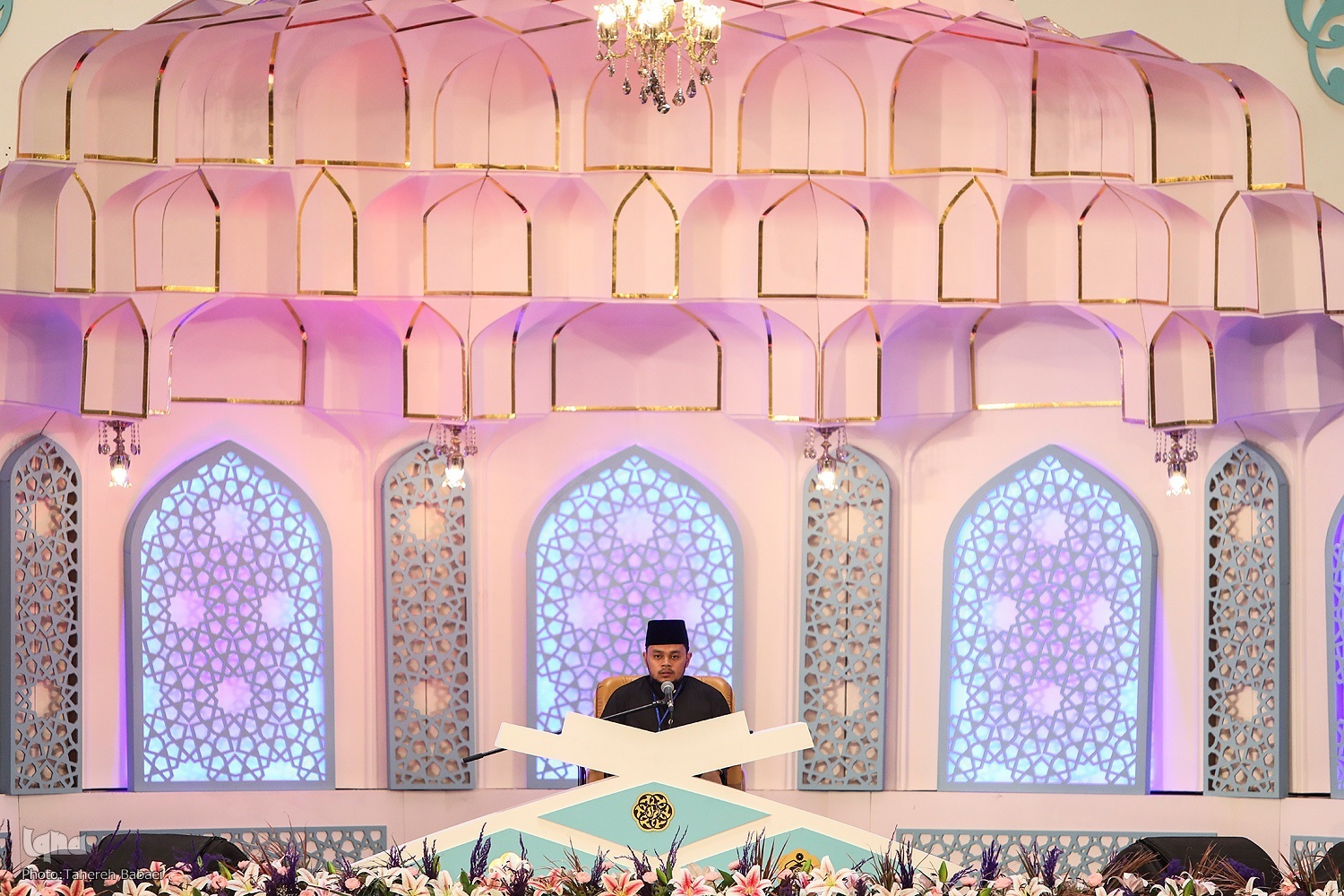 سطح داوری مسابقات بسیار بالا و دقیق است سطح داوری مسابقات بسیار بالا و دقیق است