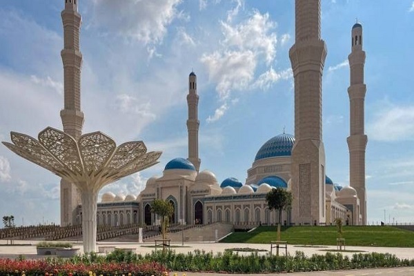 مسجد نورسلطان