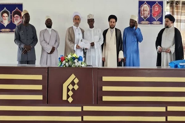 برگزاری محافل قرآنی ماه مبارک رمضان در مدارس تابعه المصطفی در تانزانیا برگزاری محافل قرآنی ماه مبارک رمضان در مدارس تابعه المصطفی در تانزانیا